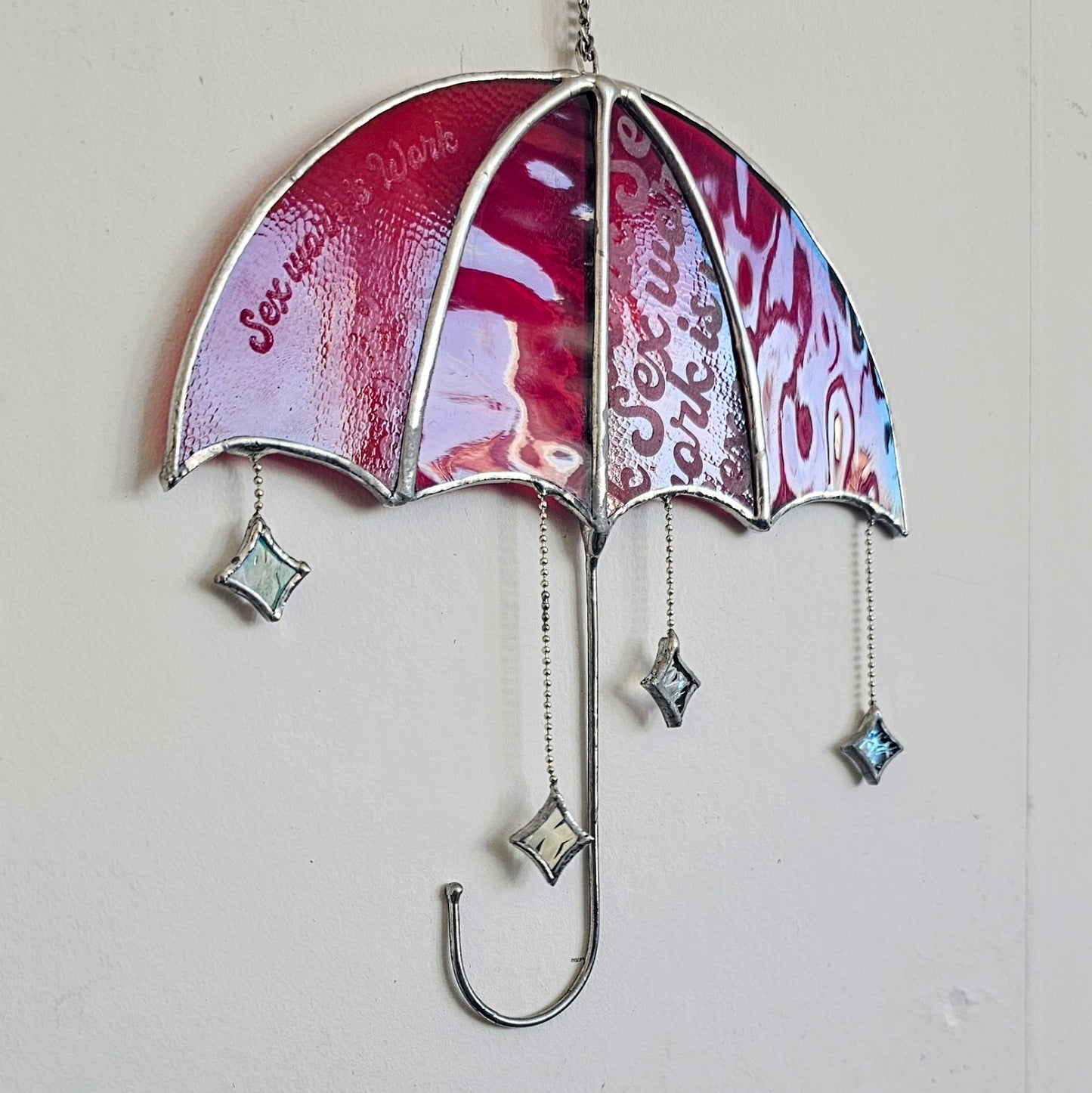 Vitrail Parapluie Rouge SWIW