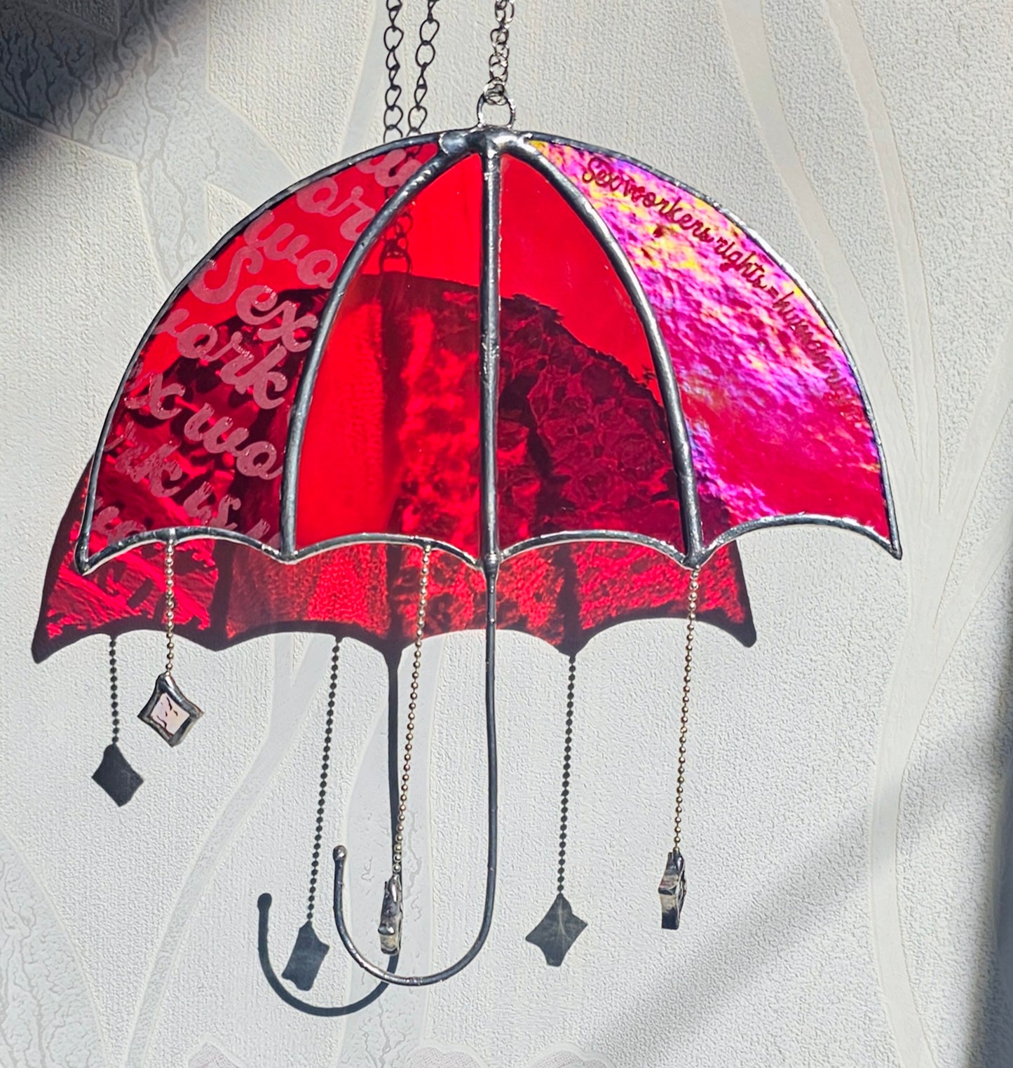Vitrail Parapluie Rouge SWIW
