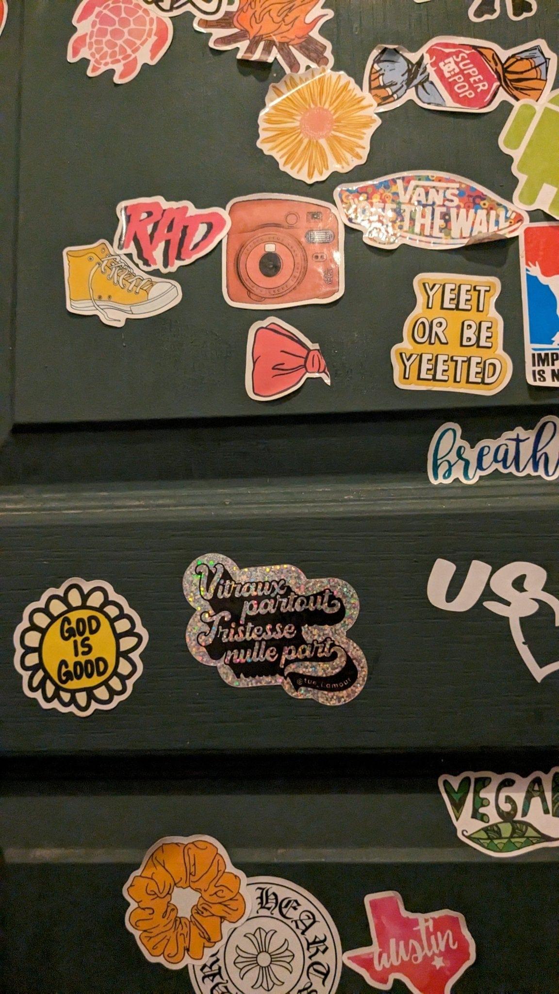 Sticker "Vitraux Partout Tristesse nulle part" - Tue Lamour